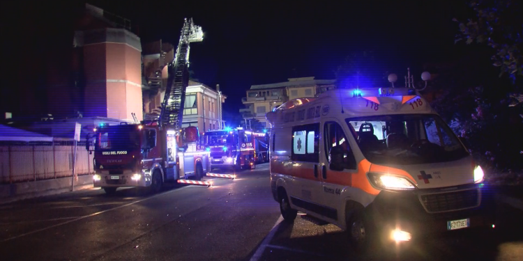 LATINA NUOVO INCENDIO ALLHOTEL DE LA VILLE Laziotv