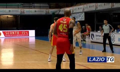 Basket: Lega Due, la Benacquista Latina vince ancora (VIDEO)