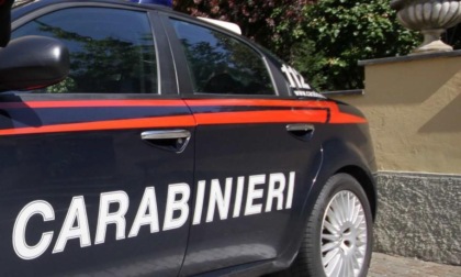 TOFFIA: PICCHIA LA MADRE CHE NON GLI DA I SOLDI PER L'ALCOL, ARRESTATO