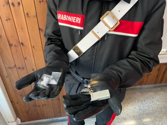 Roma: Mezzo kg di Cocaina, Shaboo e Hashish, 5 arresti (FOTO)
