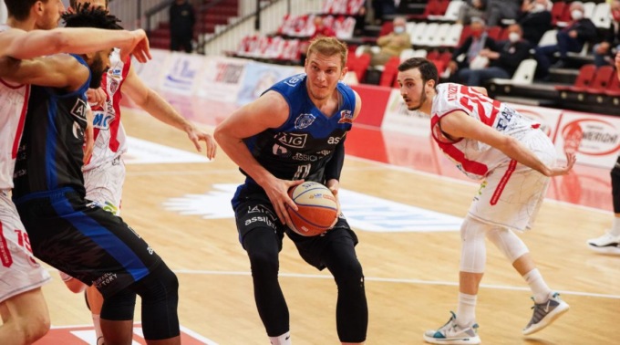 Basket: Lega Due, Latina vince nel recupero a Cento