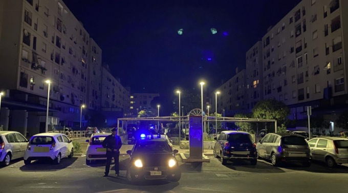 ROMA: SPACCIO DI DROGA, 5 ARRESTI