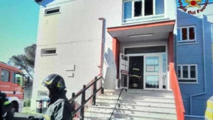 Roma: Paura questa mattina per un incendio all’asilo di via Giglio alla Giustiniana