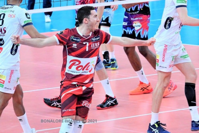 Pallavolo: finale di Coppa dei Campioni con due pontini