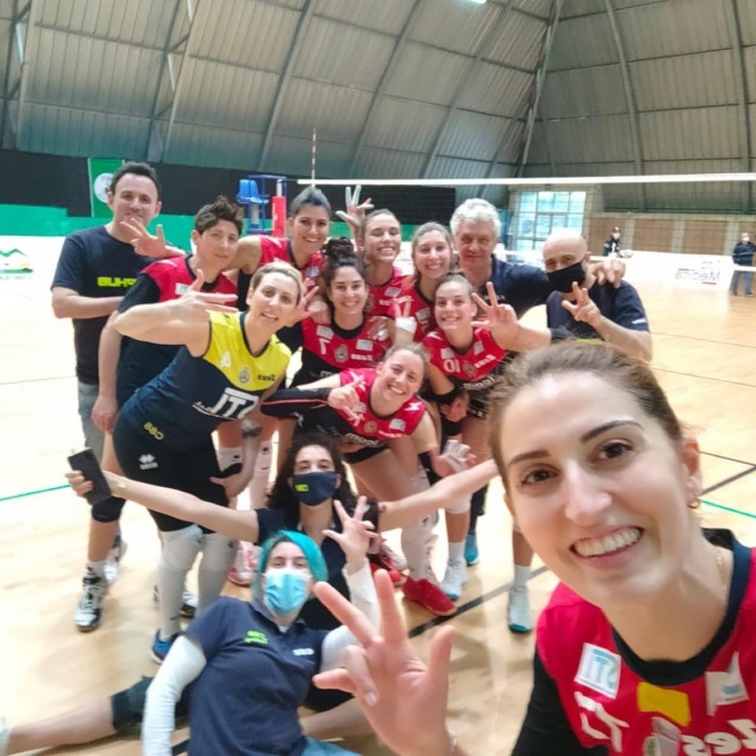 Pallavolo: B1 femminile, Cisterna ai play off (video)