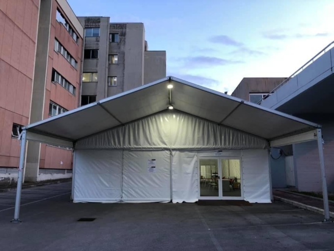 Fondi: vaccinazioni, inaugurata nuova tensostruttura