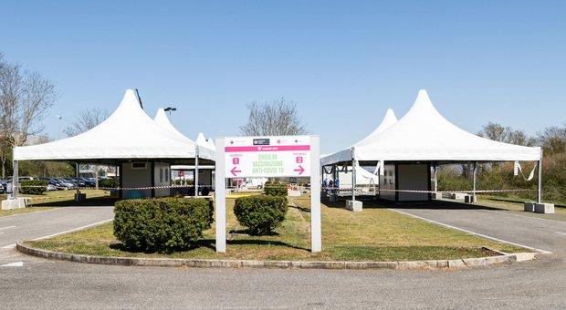 VALMONTONE: OPERATIVO L’HUB VACCINALE (FOTO)