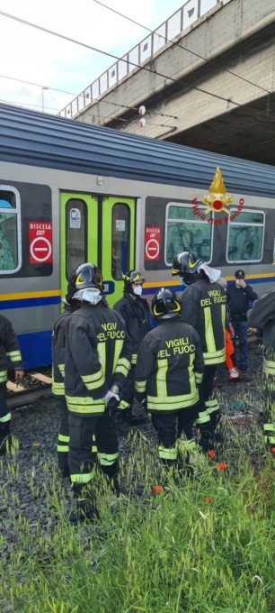 A ROMA UOMO INVESTITO ED UCCISO DAL TRENO ALLA STAZIONE TIBURTINA