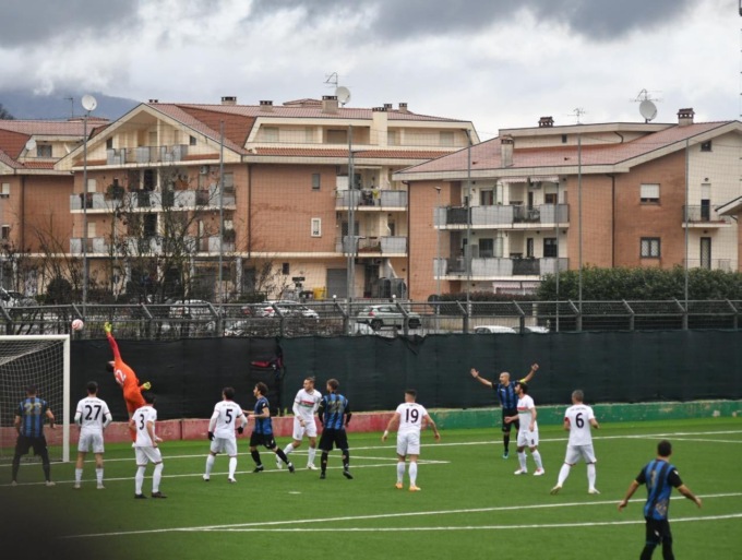 CALCIO: LATINA-VIS ARTENA, IN CAMPO PER IL SECONDO POSTO (video)