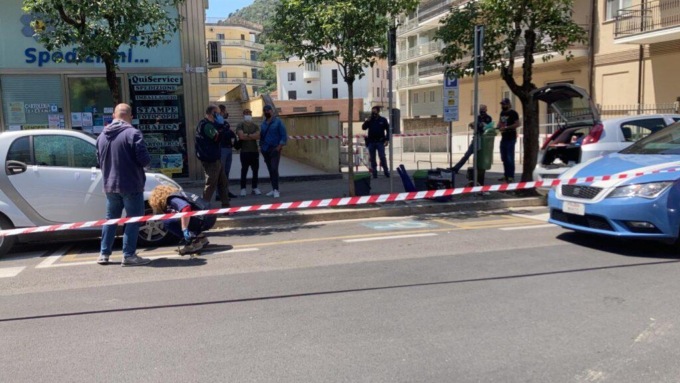 CASSINO. SPARI CONTRO L’AUTO DI UN NOTO COMMERCIANTE.