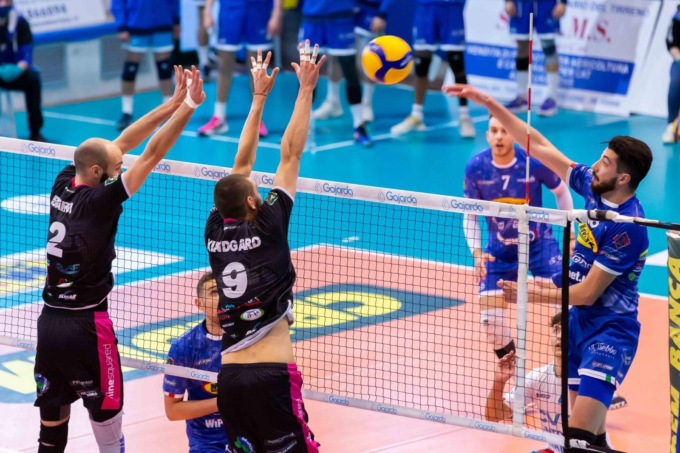 Pallavolo A3: Tuscania eliminata dai play off. Porto Viro vince al tie break