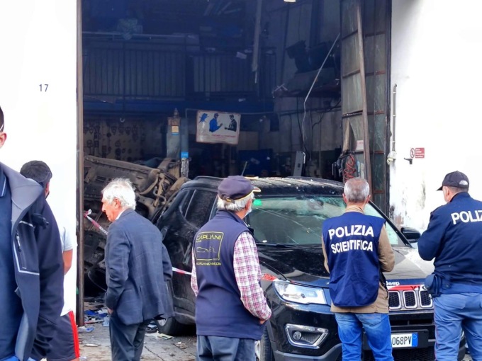 TERRACINA: ESPLOSIONE OFFICINA. DUE I FERITI (VIDEO)