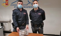 Roma: sbaglia persona e consegna un chilo di cocaina ad un poliziotto, arrestato un 33enne di Sezze