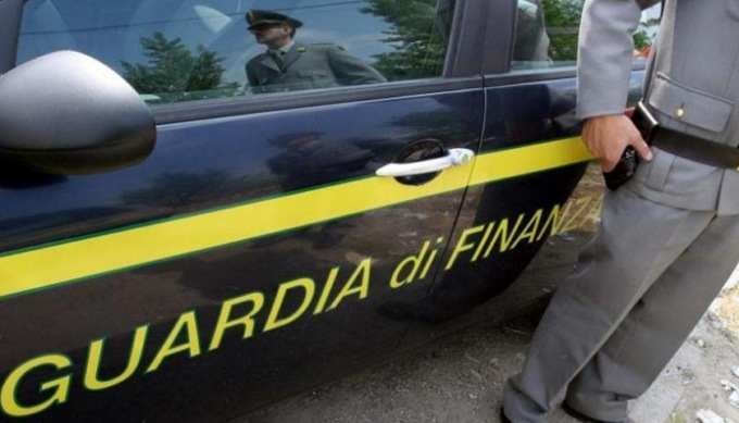 LATINA/FROSINONE: CAMORRA, SEQUESTRATI BENI PER 20 MILIONI AD UN COMMERCIALISTA