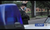 ROMA: LITE PER UNA RAGAZZA, ACCOLTELLATO IN STRADA (VIDEO)