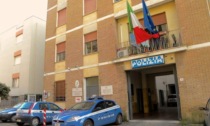 TERRACINA: STALKER BRUCIA AUTO DELLA POLIZIA, ARRESTATO