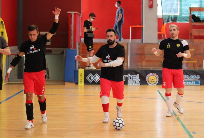 CALCIO A 5: IN CAMPO CYBERTEL ANIENE E ACTIVE NETWORK (VIDEO)