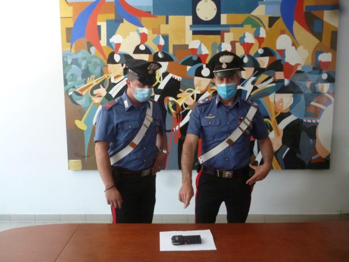 APRILIA: RAPINA SVENTATA, ARRESTATA L’AUTRICE