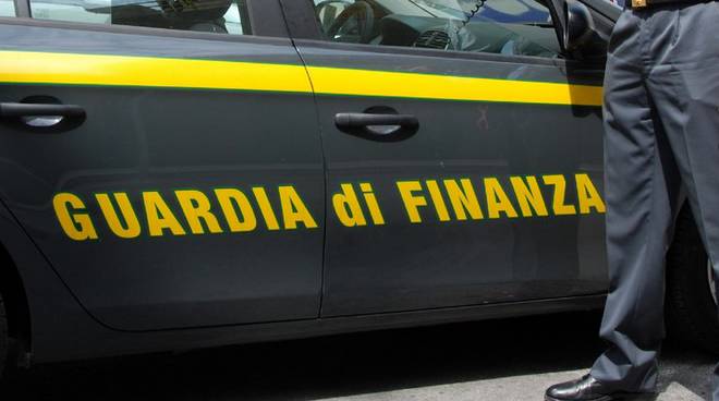 MARINO: DISCARICA ED OFFICINA ABUSIVA, UNA DENUNCIA DELLA FINANZA