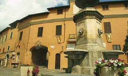 MONTOPOLI IN SABINA: PRECIPITA NEL CANTIERE, LE INDAGINI