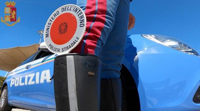 ROMA: I CONTROLLI DELLA POLSTRADA SUL LITORALE