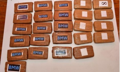 ROMA: TRAFFICO DI DROGA, UN ARRESTO. SEQUESTRATI 25 CHILI DI COCAINA