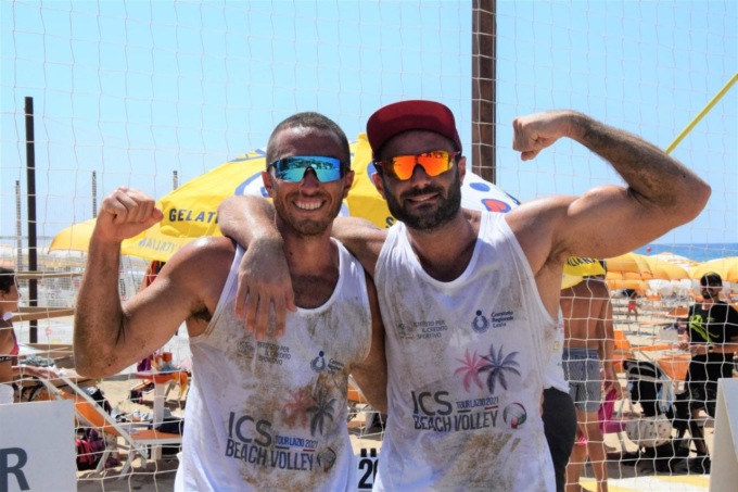 BEACH VOLLEY: ICS TOUR, TRIONFANO ROSSINI E BECHIS