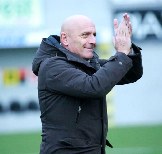 CALCIO: VINCENZO MAIURI NUOVO ALLENATORE DEL LATINA?