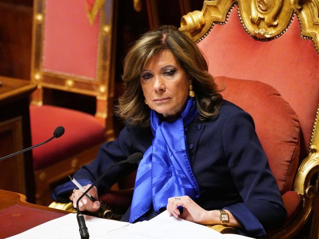 ROMA: MINACCE DI MORTE AL PRESIDENTE DEL SENATO, DENUNCIATI GLI AUTORI