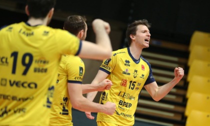 VOLLEY - CISTERNA, PRESO IL CENTRALE BOSSI (video)