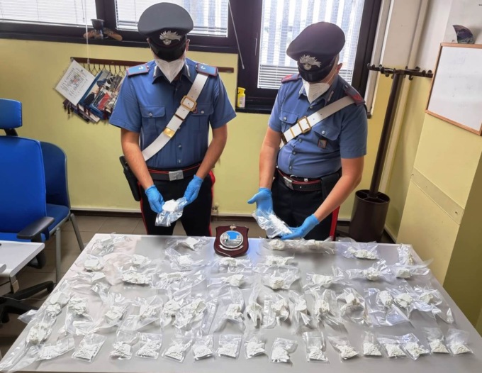 ROMA: DROGA, SMANTELLATO TRAFFICO A TOR BELLA MONACA
