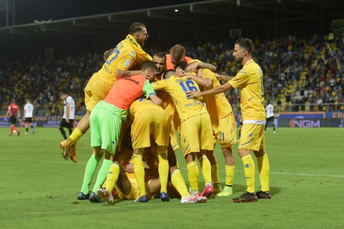 SERIE B: FROSINONE IMPEGNATO OGGI A VICENZA