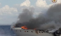 MONTALTO DI CASTRO: FIAMME SULLO YACHT, SALVATI IN SETTE