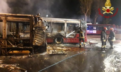 ROMA: A FUOCO TRE BUS