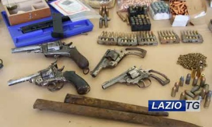 FONDI: ARSENALE IN UN TERRENO, ARRESTATO