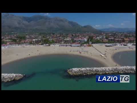 GAETA: CHIEDE IL “PEDAGGIO” PER LA SPIAGGIA LIBERA, MULTATO