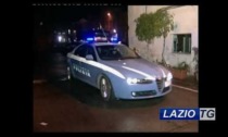 LATINA: MINACCIA I CLIENTI IN ZONA PUB, FERMATO AGGRESCE GLI AGENTI