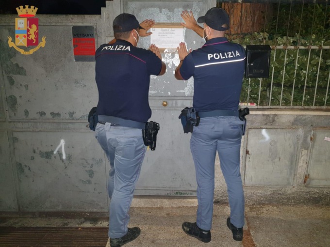 ROMA: SCOPERTA UNA DISCOTECA ABUSIVA, DISPOSTA LA CHIUSURA