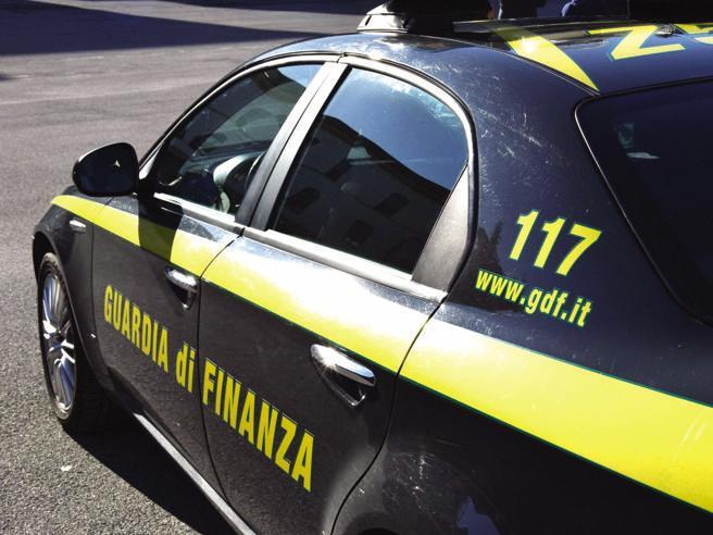 LATINA: OPERAZIONE ANTI CAMORRA, BLOCCATI “L’ASCESA DI UN CLAN E FINANZIAMENTI COVID”