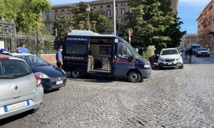 ROMA: CONTROLLI NEL QUARTIERE ESQUILINO, SCATTANO LE SANZIONI