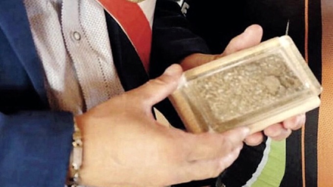 FONDI: “IL MATTONE DEL MONDO£, LA STAFFETTA