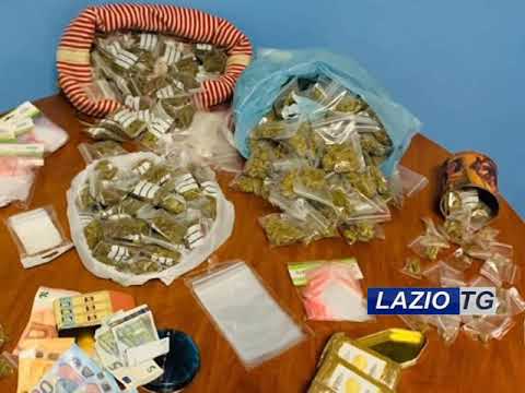ROMA: SPACCIO NEL NEGOZIO, IN MANETTE DUE PARRUCCHIERE (video)