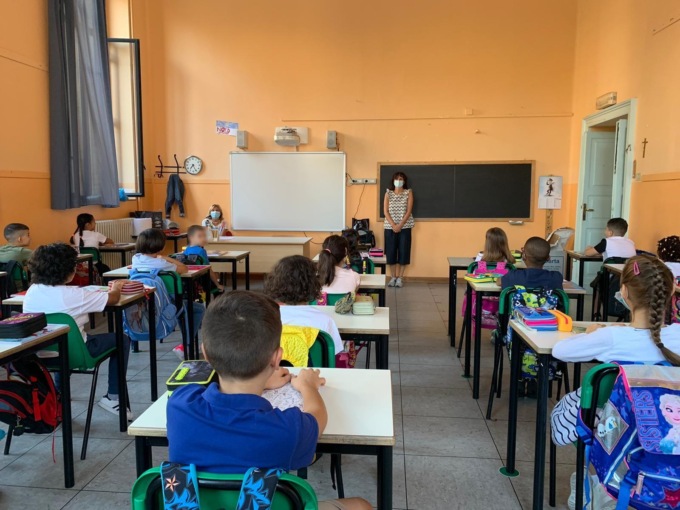REGIONE LAZIO: IL PRIMO GIORNO DI SCUOLA CON NUOVE REGOLE (VIDEO)