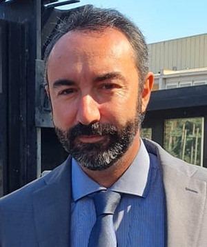 CONSIGLIERE NO VAX BARRICATO IN REGIONE