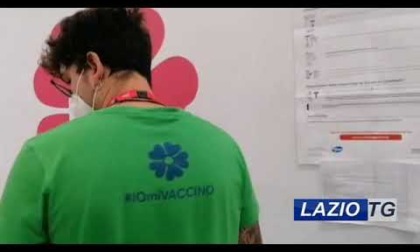 CORONAVIRUS: VACCINI, TERZA DOSE PER GLI OVER 60