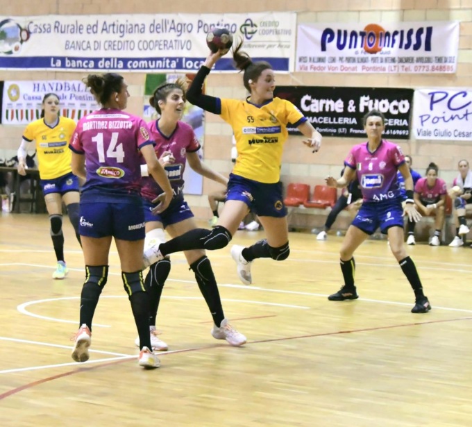 PALLAMANO FEMMINILE A1: CASSA RURALE PONTINIA-SALERNO 30-30 (VIDEO)