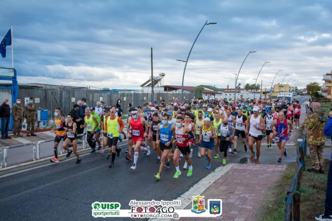 MARATONA: A LATINA VINCONO CLAUDIO MARCHIORI E SILVIA ROMEO.