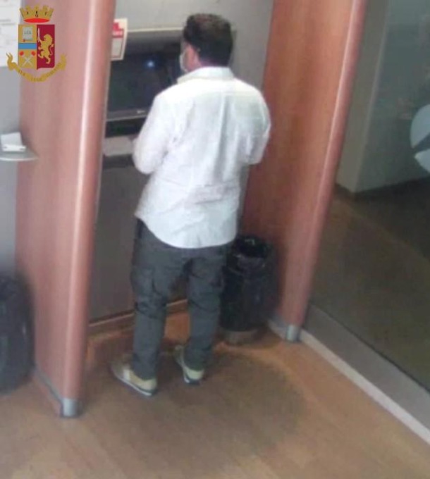 ROMA: TRUFFE BANCOMAT, TRE ORDINANZE
