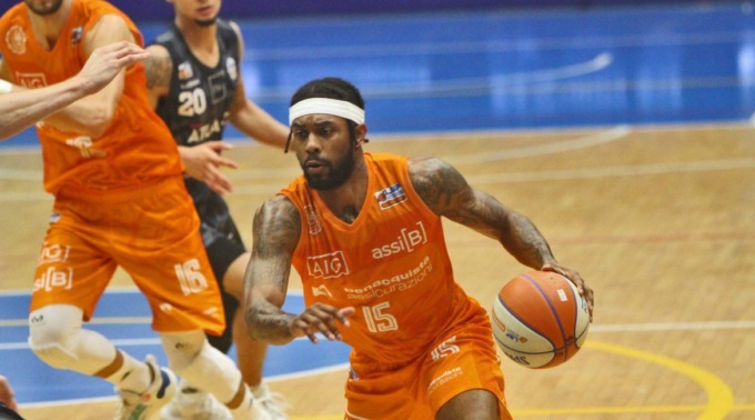 BASKET LEGA DUE: BENACQUISTA LATINA SCONFITTA IN CASA NEL DERBY (VIDEO)