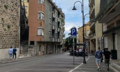 FROSINONE: ACCOLTELLATO IN CENTRO, INDENTIFICATO (video)